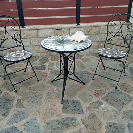 Aparthotel Bellarias House