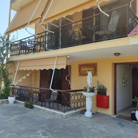 Ξενοδοχείο με διαμερίσματα Bellarias House Νυδρί