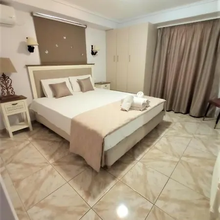 Bellarias House 公寓式酒店 3*
