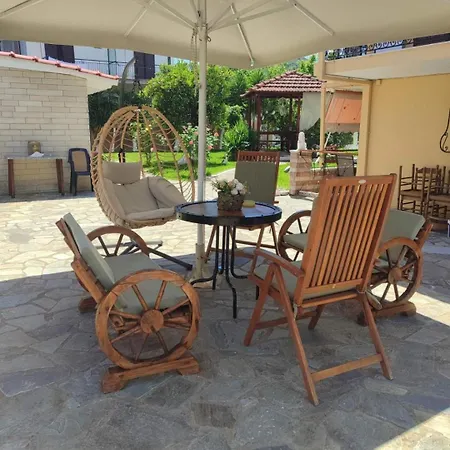 Bellarias House Apartahotel 3*
