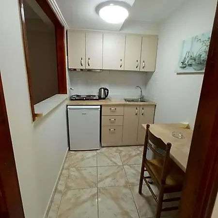 Bellarias House 公寓式酒店